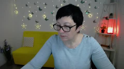 Emily online show from April 2026 05:36:01 PM