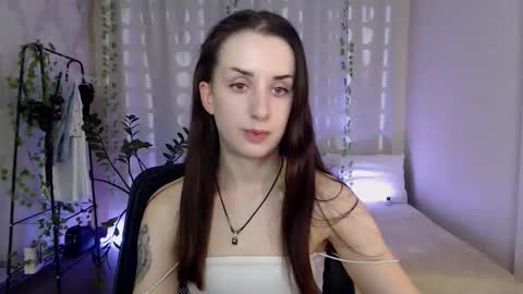 Snapshot of emilylayer chatting on September 2025 05:15:02 PM Emyli online show from September 2025 05:15:02 PM