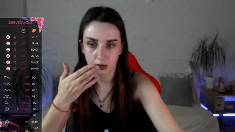 Snapshot of emilylayer chatting on November 2025 12:47:01 AM Emyli online show from November 2025 12:47:01 AM