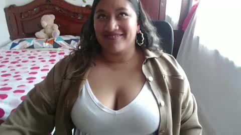 Snapshot of emilylove14 chatting on December 2024 08:15:02 PM Emily Cortez online show from December 2024 08:15:02 PM