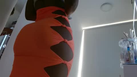 Snapshot of emilymonrro chatting on January 2025 06:10:02 PM emily monrro online show from January 2025 06:10:02 PM