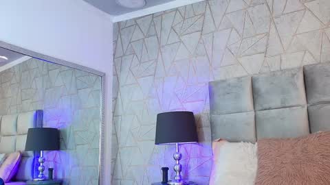 Snapshot of emilyparker__ chatting on April 2026 02:51:02 PM My IG - EmilyParker online show from April 2026 02:51:02 PM