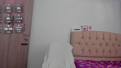 Emily online show from January 2025 08:54:01 PM