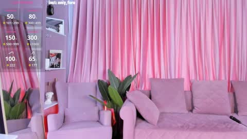 Hey i am  Emily     am -  pm online show from December 2024 10:44:02 AM