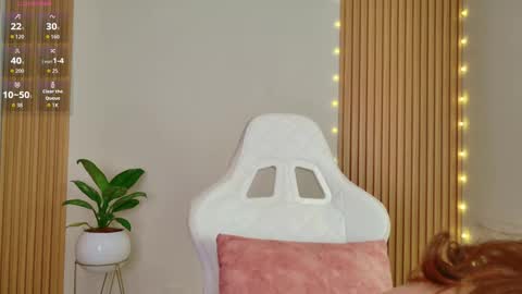 Emily  online show from November 2025 09:37:02 PM