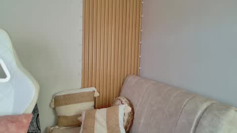 Snapshot of emilyrive chatting on March 2026 10:05:01 PM Emily online show from March 2026 10:05:01 PM