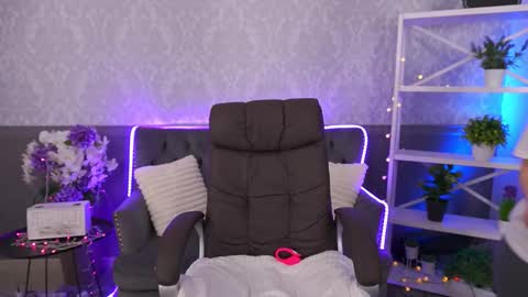  MY NAME IS Emily WELCOME EVERYONE I WILL BE HAPPY TO GIVE YOU WHAT YOU HAVE DREAMED OF FOR SO LONG online show from November 2025 08:13:02 AM