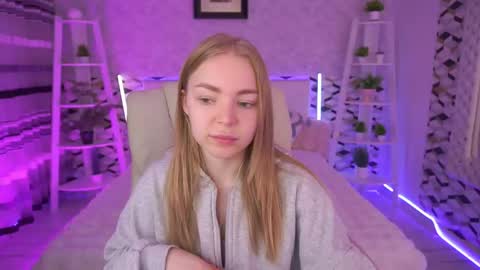  MY NAME IS Emily WELCOME EVERYONE I WILL BE HAPPY TO GIVE YOU WHAT YOU HAVE DREAMED OF FOR SO LONG online show from April 2026 05:44:02 AM