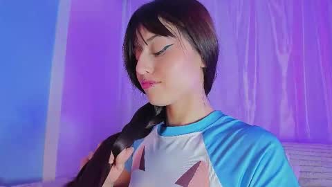 Snapshot of emilywithe_ chatting on March 2026 11:10:01 PM online show from March 2026 11:10:01 PM