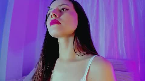 Snapshot of emilywithe_ chatting on March 2026 11:37:01 PM online show from March 2026 11:37:01 PM