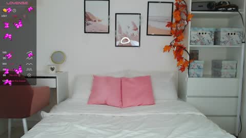 Emily online show from January 2025 02:45:02 AM