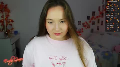 Emily online show from October 2025 06:23:01 PM