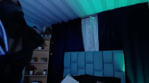 Emily  online show from December 2025 03:12:02 AM