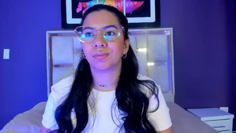 emilyy_cooperr online show from February 2026 12:10:01 PM