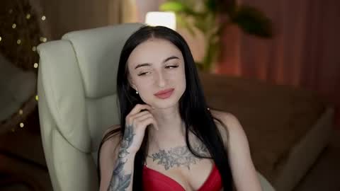Snapshot of emilyymoon chatting on May 2026 12:45:02 PM emilyymoon online show from May 2026 12:45:02 PM