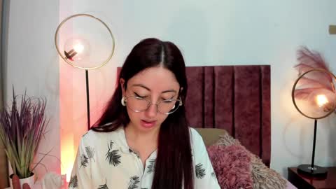 Emilyy Watson online show from February 2025 11:45:02 AM