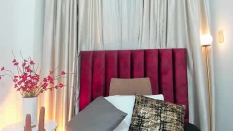 Emilyy Watson online show from February 2025 11:34:02 AM