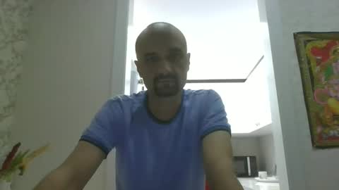 Emin online show from December 2024 10:47:02 PM