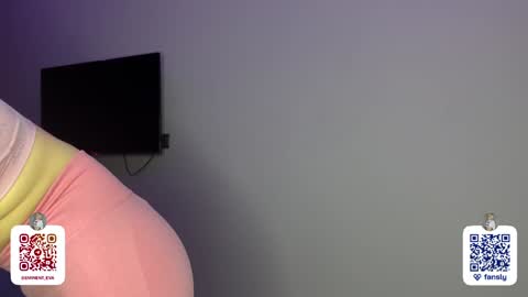 Snapshot of eminent_eva chatting on February 2025 06:24:01 PM Eminent Eva online show from February 2025 06:24:01 PM