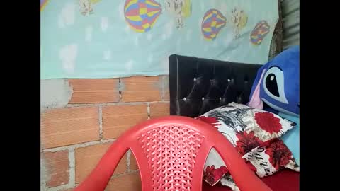 L i a    time online 7am - 1pm Gtm-5  online show from November 2025 06:08:01 PM