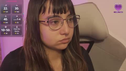 emma online show from November 2025 07:47:01 PM