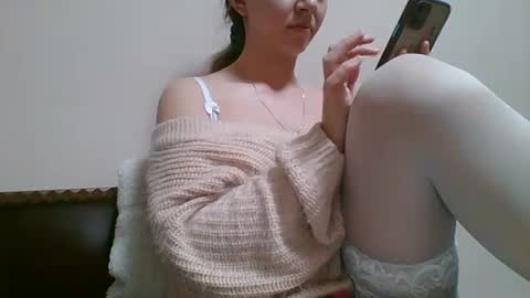 Snapshot of emma3119 chatting on December 2024 01:28:01 PM emma online show from December 2024 01:28:01 PM