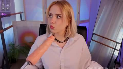 Snapshot of emma__oblivion chatting on April 2026 02:55:02 PM Molly online show from April 2026 02:55:02 PM