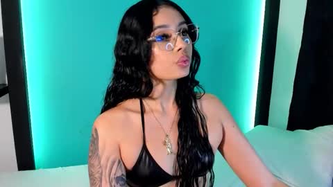 emma_ah online show from March 2026 01:07:02 PM