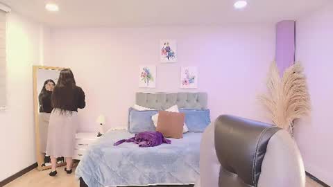 Emma online show from June 2026 12:06:01 PM