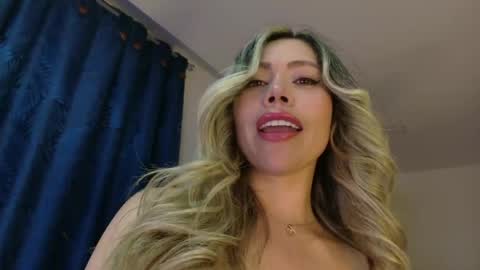 Snapshot of emma_coronel chatting on March 2026 11:06:01 PM emma coronel online show from March 2026 11:06:01 PM