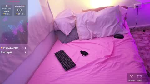 Snapshot of emma_couper03 chatting on March 2026 04:50:02 PM Emma online show from March 2026 04:50:02 PM