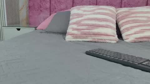 Emma online show from March 2026 03:01:02 AM