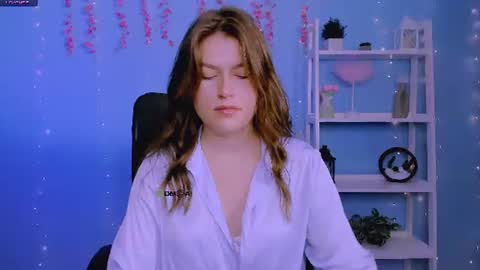 emma_dark_ online show from July 2026 07:22:01 AM