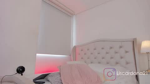 Snapshot of emma_dee chatting on September 2025 03:46:02 PM emma_dee online show from September 2025 03:46:02 PM