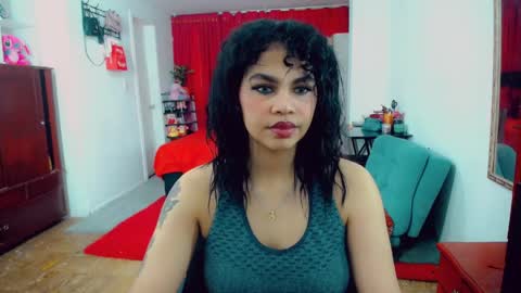 Snapshot of emma_diva chatting on April 2026 07:58:01 PM emma online show from April 2026 07:58:01 PM