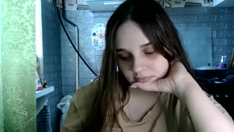 Snapshot of emma_emmochka chatting on March 2026 10:09:02 AM emma_emmochka online show from March 2026 10:09:02 AM