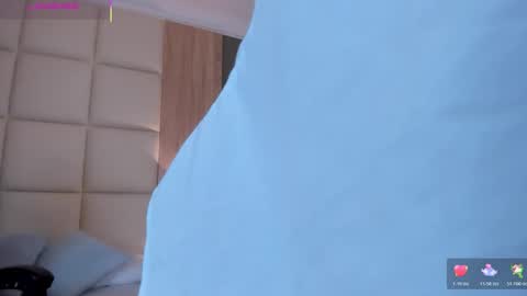 Snapshot of emma_fhox chatting on January 2026 02:38:02 AM E M M A online show from January 2026 02:38:02 AM