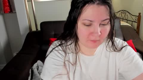 Emma online show from December 2024 05:05:01 PM