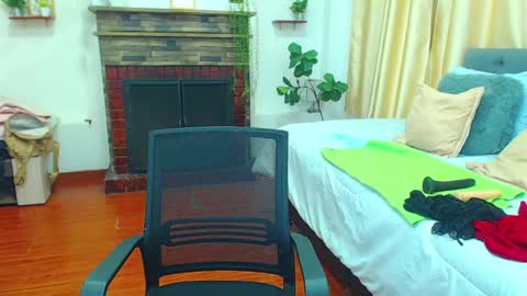 Tell me Emma online show from April 2026 02:09:02 PM