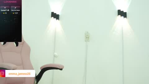 Snapshot of emma_jamess chatting on April 2026 03:56:01 AM emma_jamess online show from April 2026 03:56:01 AM