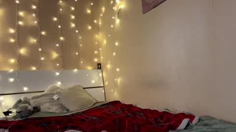 emma_just online show from February 2025 02:59:02 PM