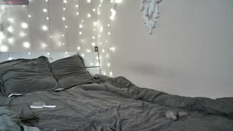 emma_just online show from September 2025 08:18:02 AM