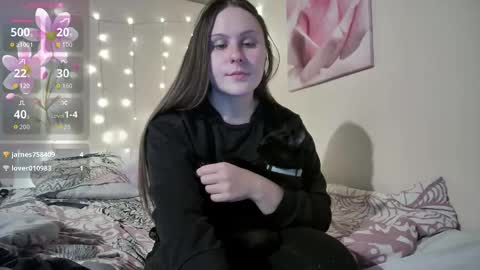 emma_just online show from October 2025 07:20:02 AM