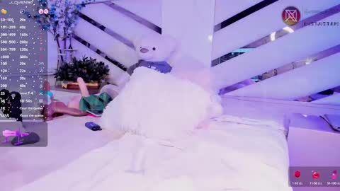 Snapshot of emma_kell chatting on February 2025 12:59:02 AM Emma online show from February 2025 12:59:02 AM