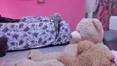 Snapshot of emma_lean chatting on December 2024 03:46:02 PM whises lits online show from December 2024 03:46:02 PM