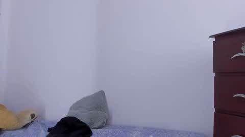 Snapshot of emma_lean chatting on September 2025 01:35:01 PM whises lits online show from September 2025 01:35:01 PM