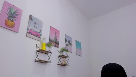 Snapshot of emma_lean chatting on December 2025 12:03:02 PM whises lits online show from December 2025 12:03:02 PM