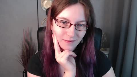 Snapshot of emma_lust94 chatting on December 2024 10:36:02 AM emma online show from December 2024 10:36:02 AM