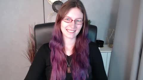 Snapshot of emma_lust94 chatting on January 2025 09:41:01 AM emma online show from January 2025 09:41:01 AM