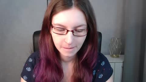 Snapshot of emma_lust94 chatting on January 2025 06:42:02 AM emma online show from January 2025 06:42:02 AM